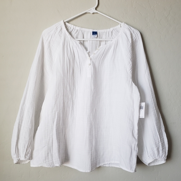 Old Navy Double Weave Long Sleeve Blouse - Picture 6 of 17